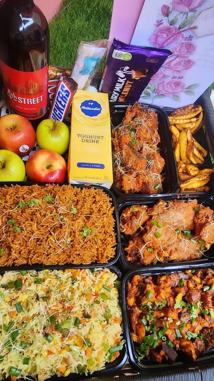 Food tray